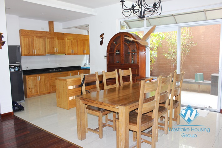 High quality villa for rent in Ciputra, Tay Ho, Hanoi. The land area is 320 sqm, three floors. Price for rent 3700 USD/month